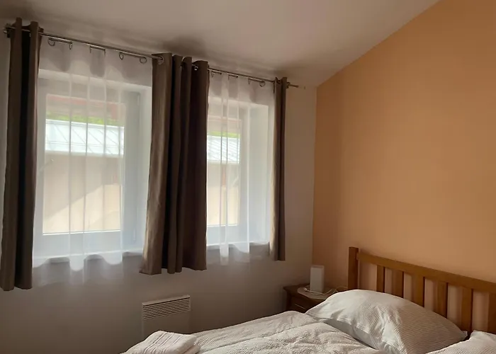Moninec A4 Pro Az 6 Osob S Vyhledem Na Sjezdovku I Do Krajiny Apartament
